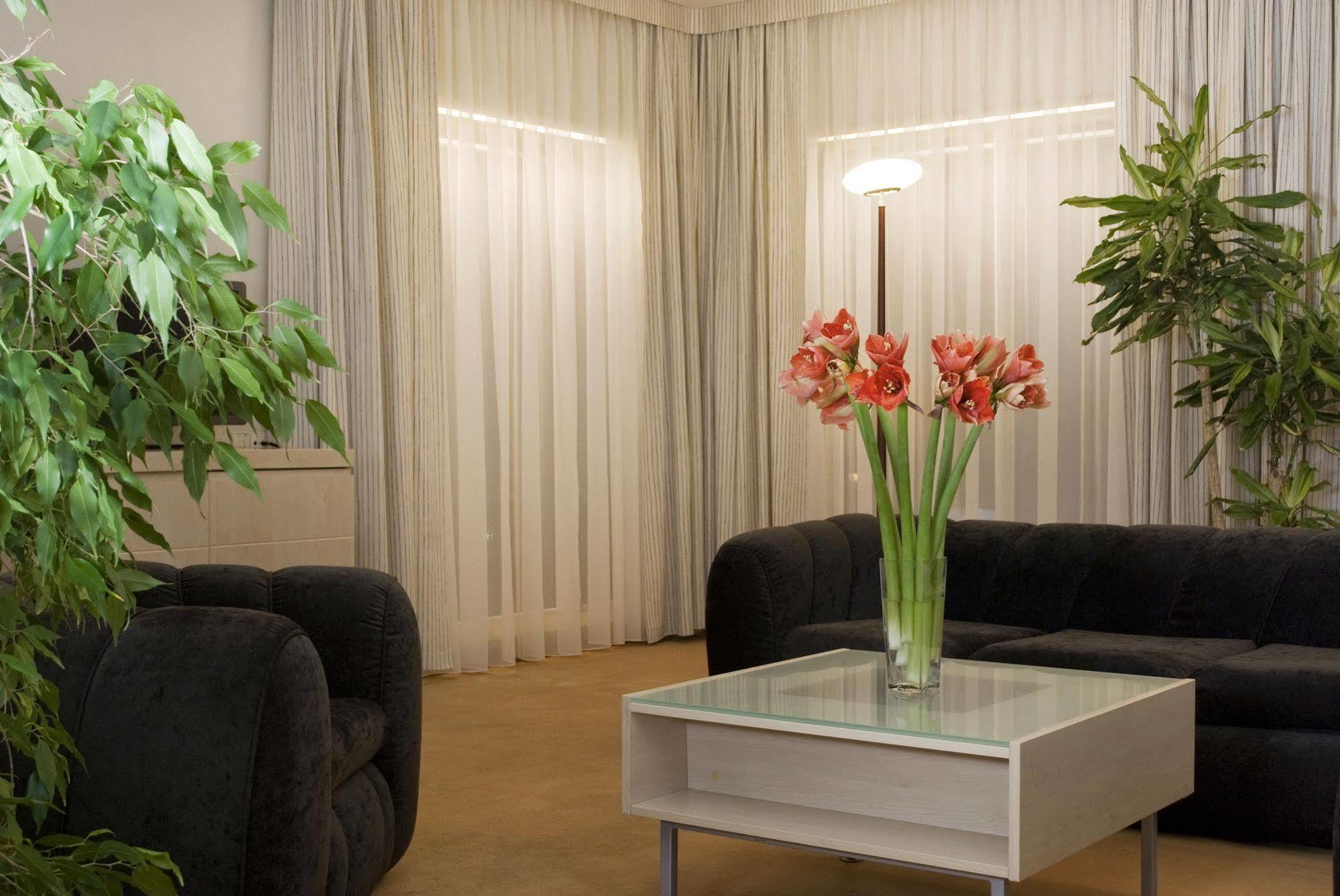 Hermis Hotel Kowno Zewnętrze zdjęcie
